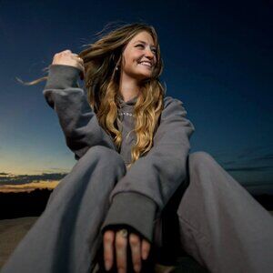 SKY DOLLS Storm Grey Sweatpants M Long NWT